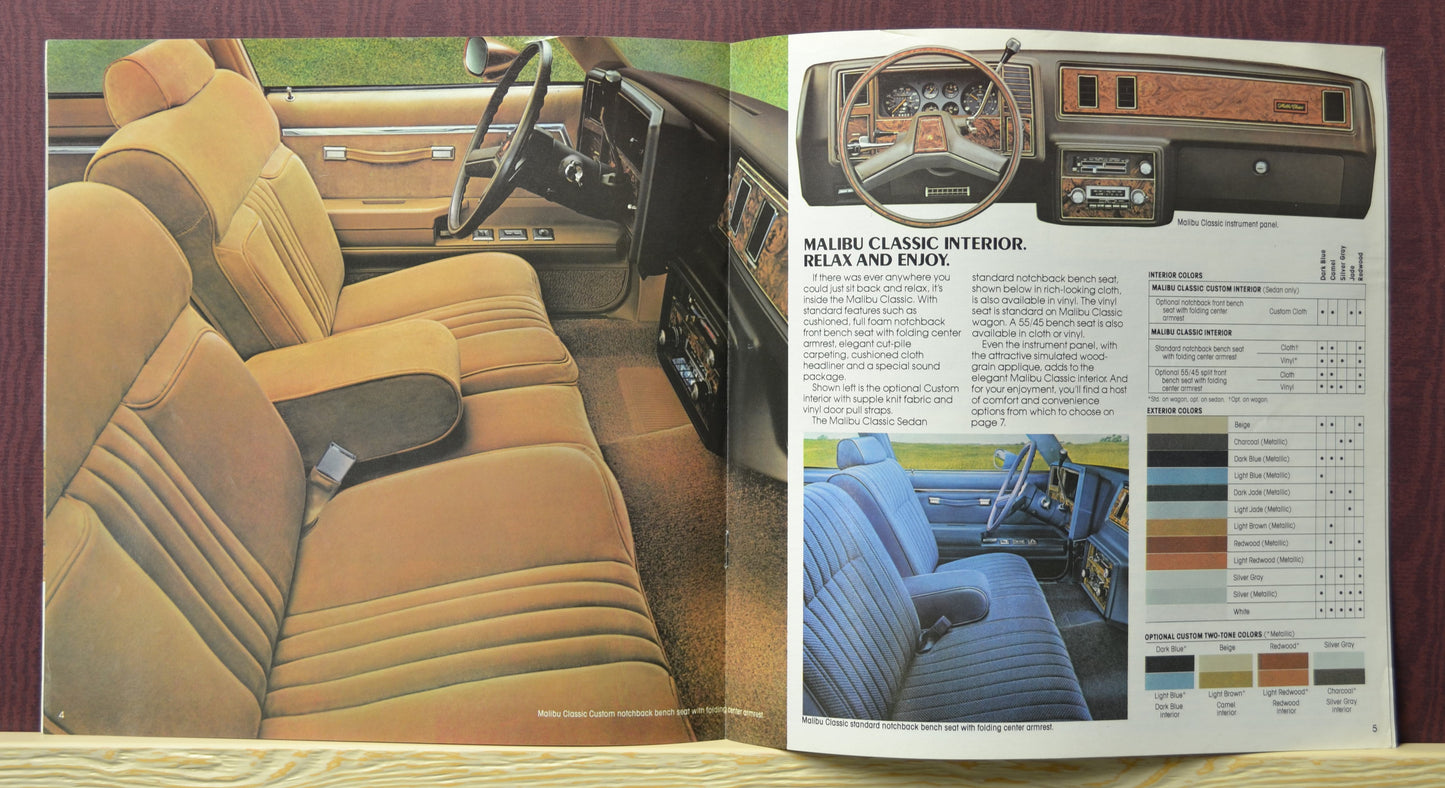 nterior pages of the 1982 Malibu Classic brochure – Showcasing the interior features and colors of the Malibu lineup.
