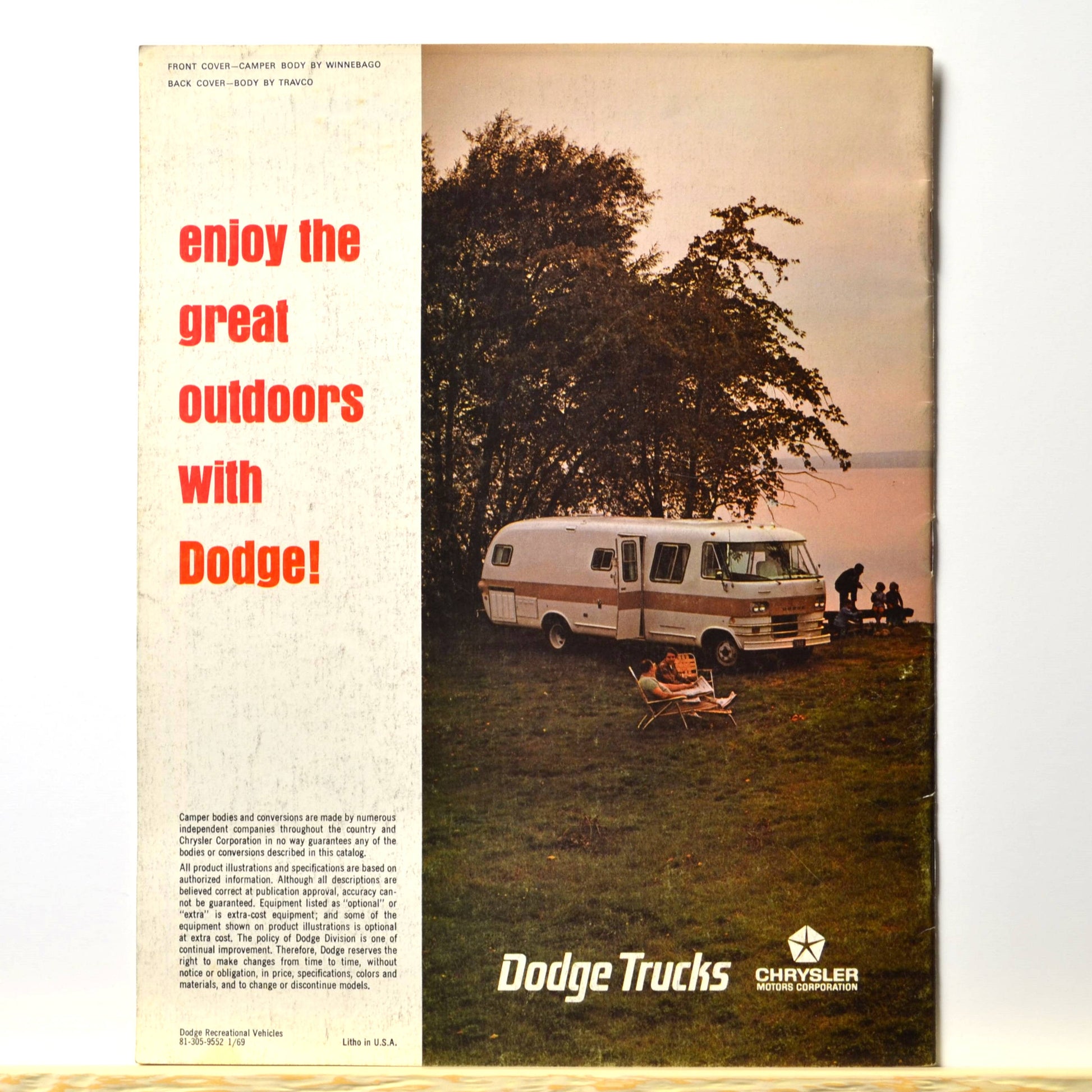 1969 Dodge motorhome ad back cover with lakeside RV scene

