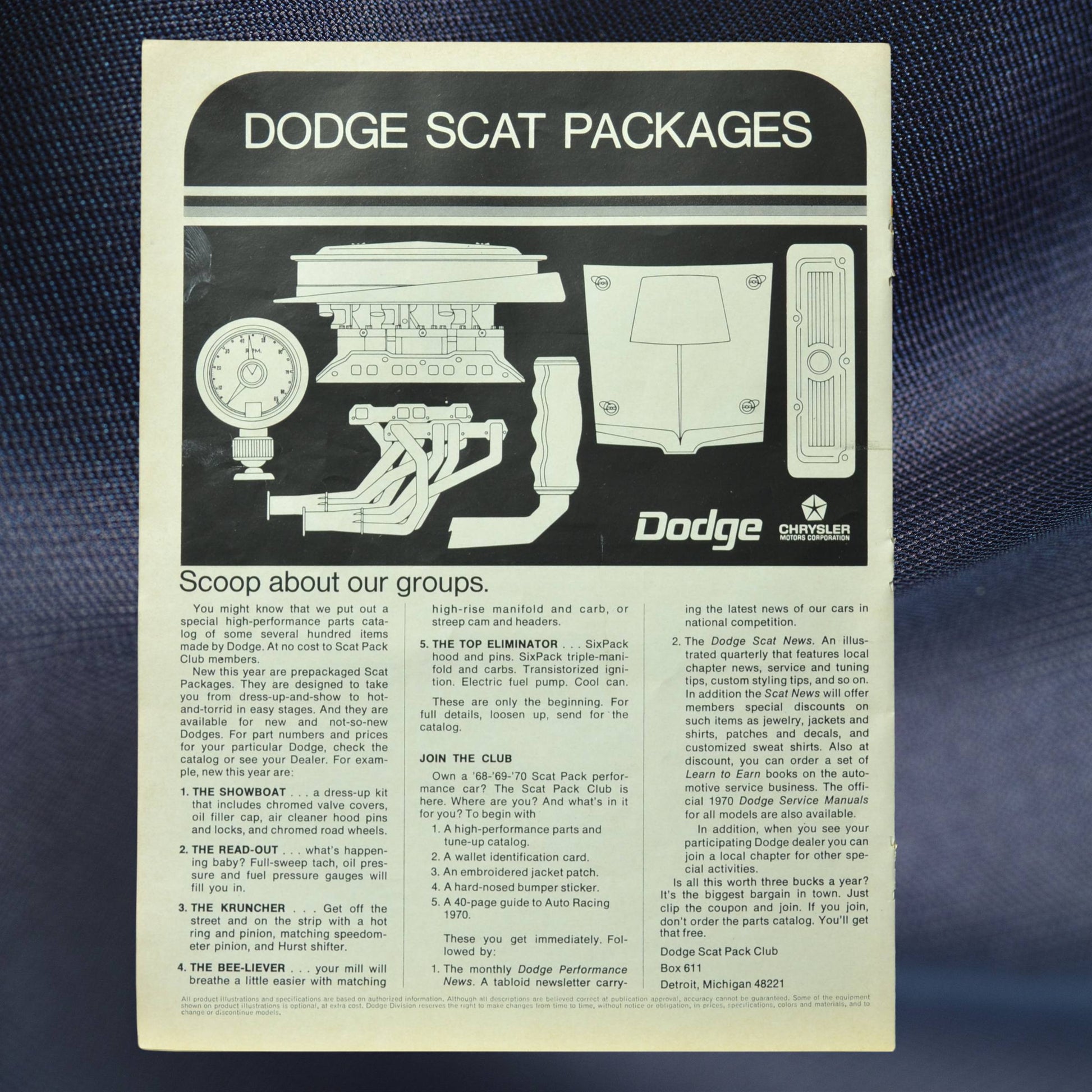 Back page featuring Dodge’s 1970 Scat Pack performance options, including The Showboat, The Bee-Liever, and Six Pack upgrades.