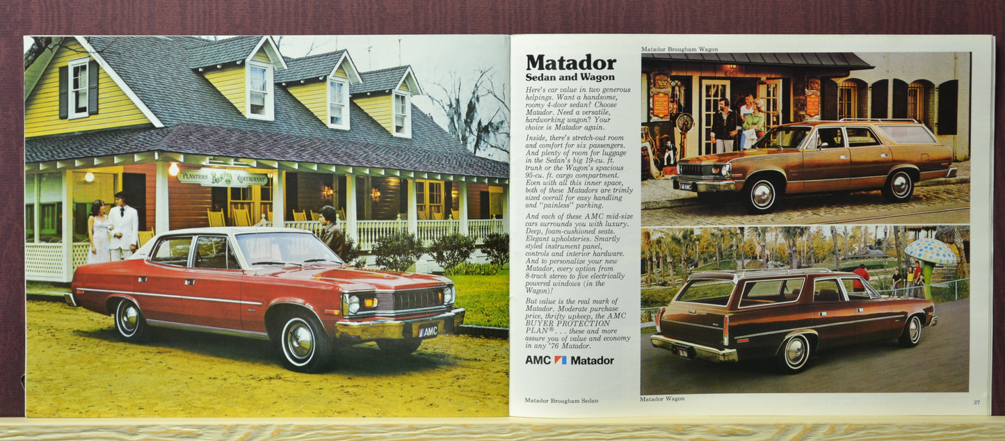 1976 AMC Passenger Cars Sales Ad Brochure – Classic Automotive Literature 26-27