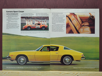 1977 Chevrolet Camaro dealer brochure ad. sport coupe