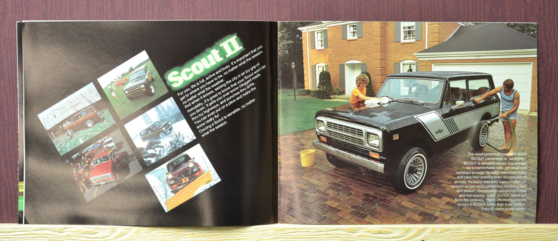 1980 International Scout Dealer Brochure, sales ad, black