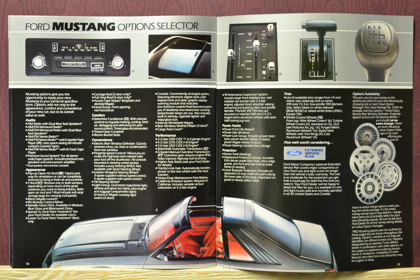 Interior pages of the 1982 Ford Mustang brochure showing the Mustang Options selector