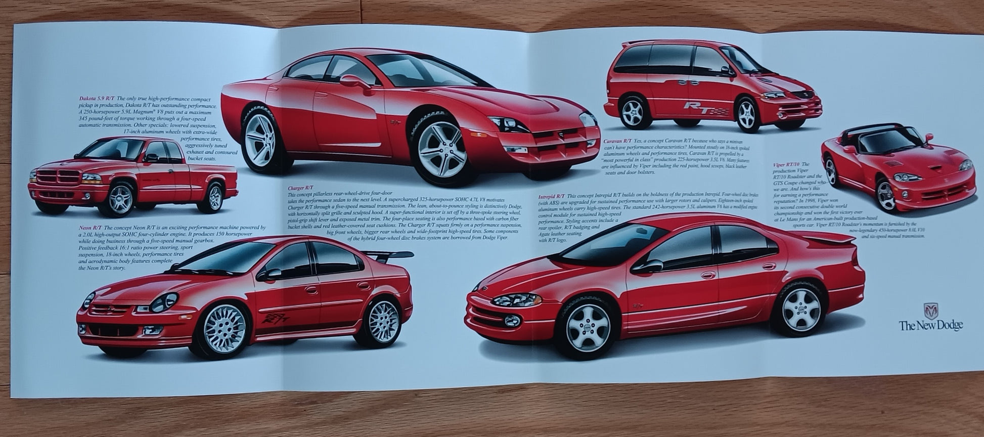 1999 Dodge R/T Series dealer brochure Viper RT10 Dakota 5.9 RT Neon RT Intrepid RT fold-out sales literature inner pages