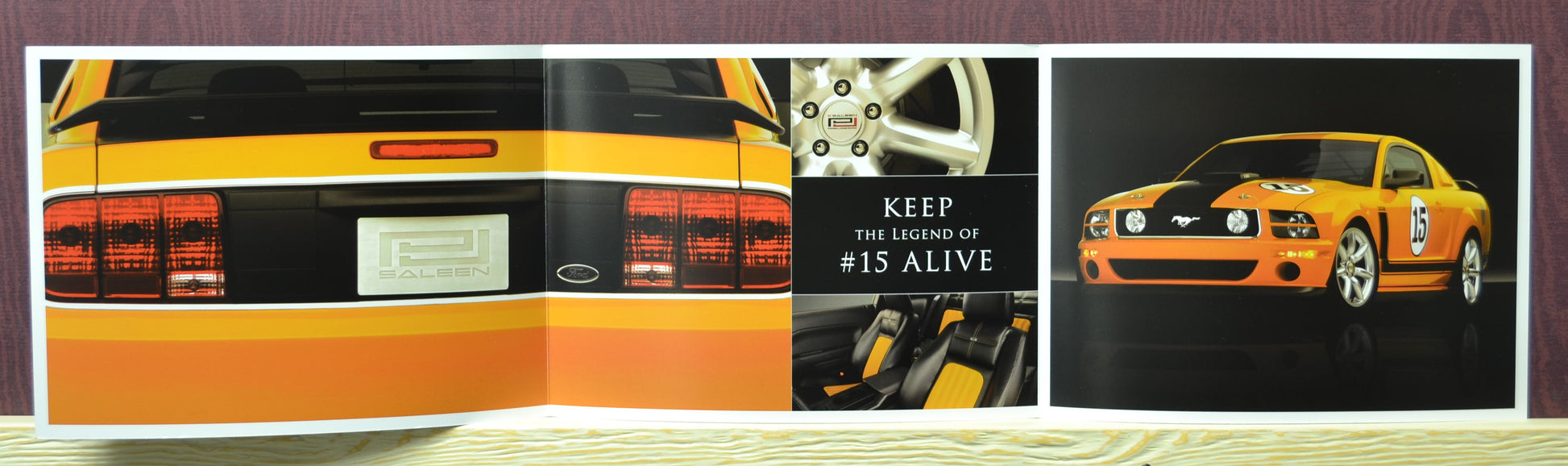 Interior pages of the 2006–2007 Saleen Parnelli Jones Mustang brochure 